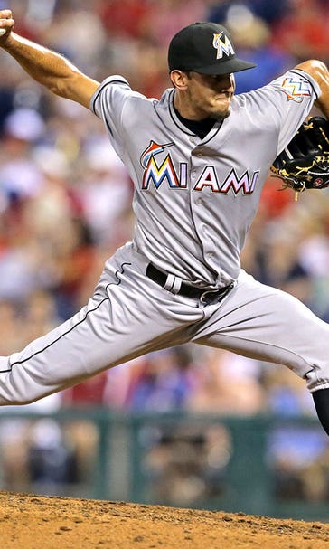 Cardinals strengthen bullpen with trade for Marlins' Cishek